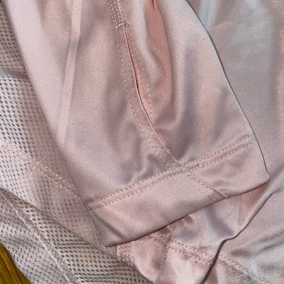 Nike dri fit medium long sleeve work out shirt with thumb holes - Picture 4 of 5